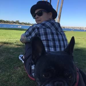 Meet your Posher, Roni